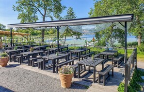 Outdoor dining - Beautiful home in Gnesta with WiFi (Gnesta)