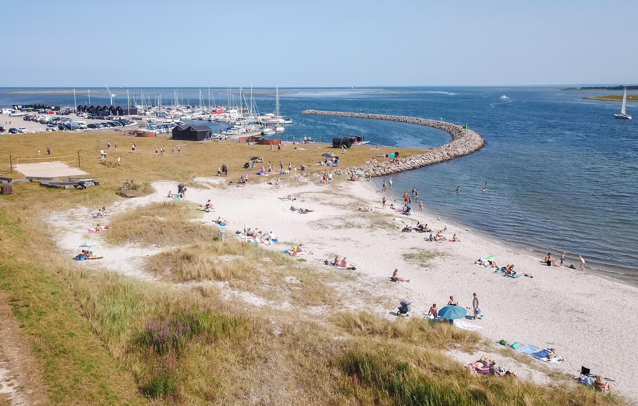 Una playa cerca
