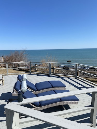 Oceanfront Plymouth Escape!