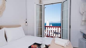2 bedrooms, in-room safe, iron/ironing board, travel crib