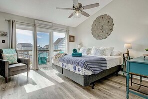 3 bedrooms, iron/ironing board, free WiFi, bed sheets - Snow Birds!! Private Beach Access-3-Bedroom w/ Ocean Views & Pool (Surf City)