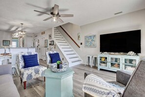 TV - 3 Bedroom. Ocean views. Pool (Surf City)
