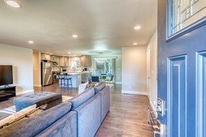 تلفزيون ذكي