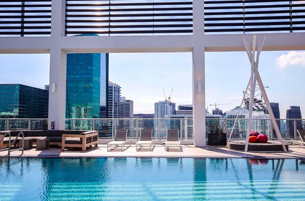 Outdoor pool, a heated pool