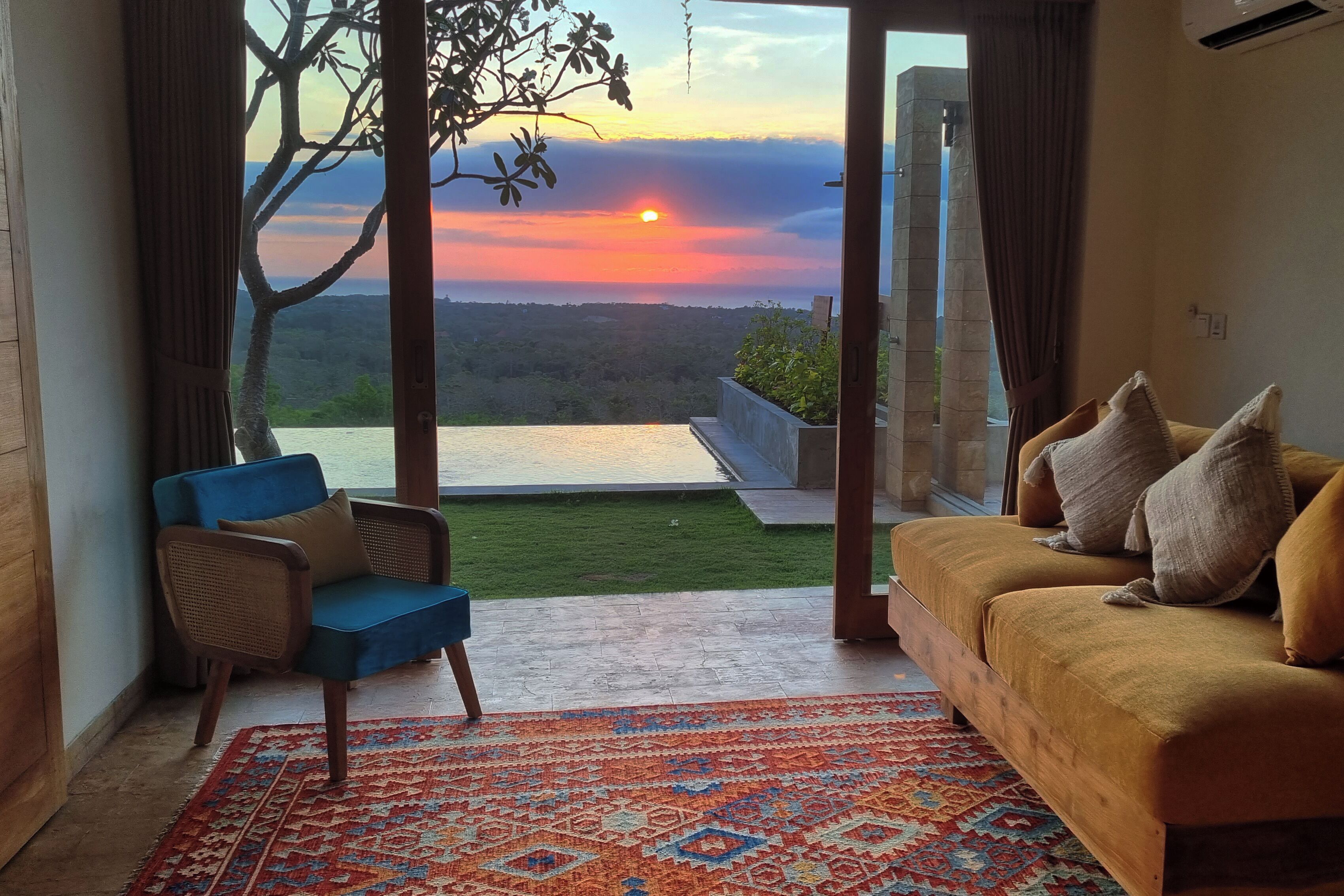 In-room safe, blackout curtains, iron/ironing board, free WiFi