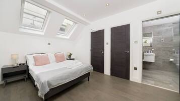 2 sovrum, strykjärn/strykbräda, resesäng och gratis wi-fi