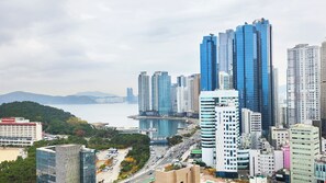 View from room - Haeundae Blue Story Hotel (Busan)