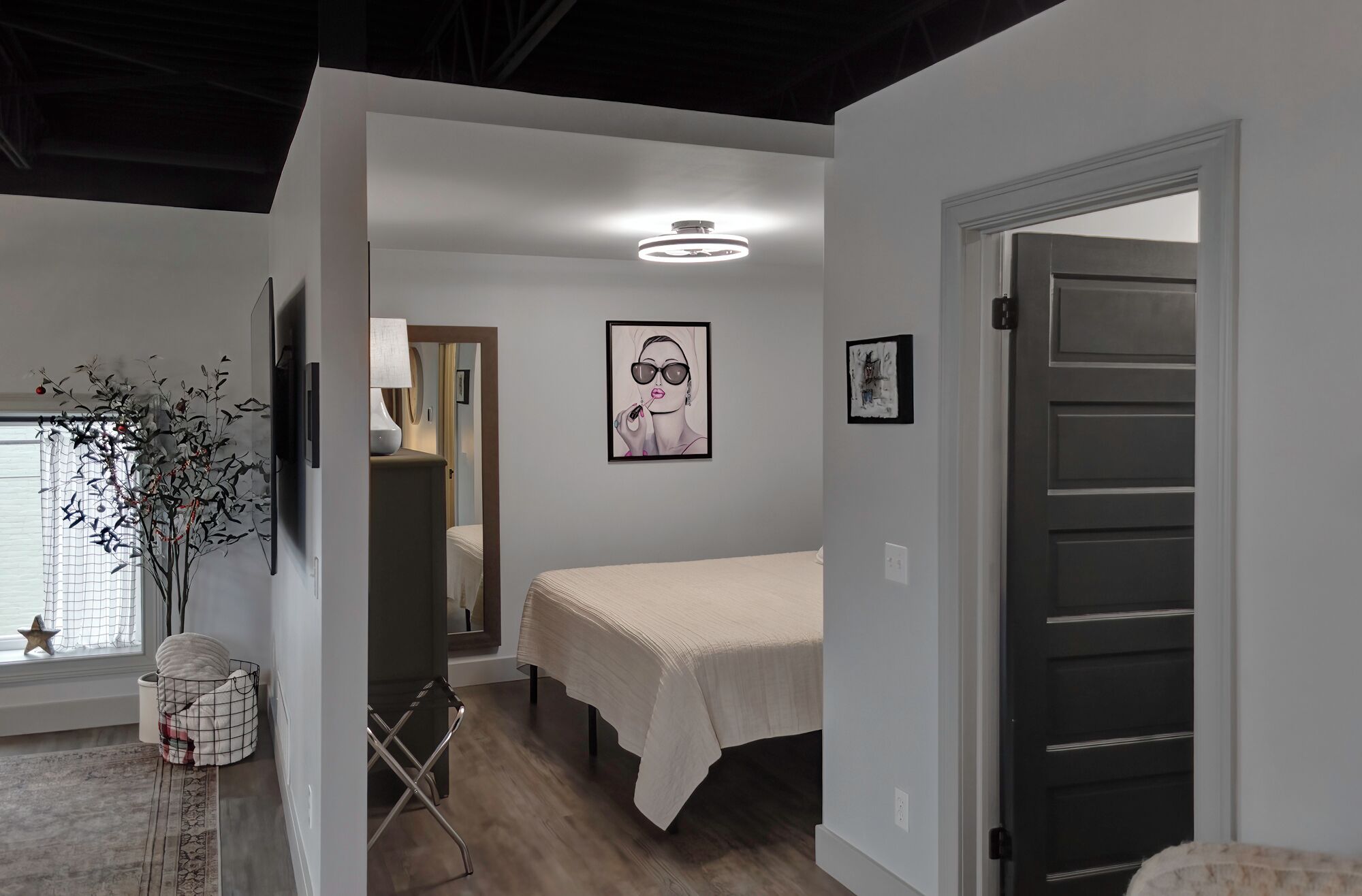 2 chambres, bureau, fer et planche à repasser, Wi-Fi gratuit