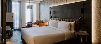 The Motley Hotel Richmond, Tapestry Collection by Hilton