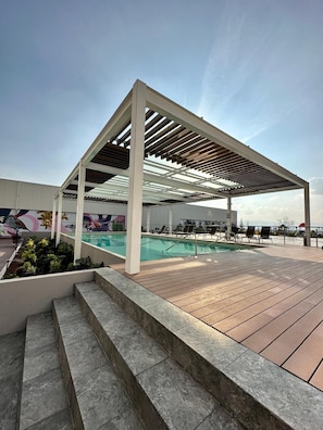 Indoor pool, outdoor pool