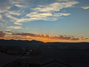 Miscellaneous - 30 Second Walk to the River (Bullhead City)