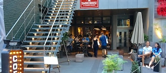 Shibuya Tokyo condo Scramble Crossing 6 min walk