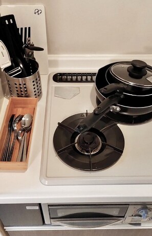 Fridge, microwave, oven, stovetop - Shibuya Tokyo condo Scramble Crossing 6 min walk (Shibuya City)