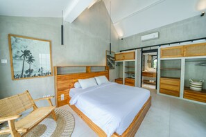 2 bedrooms, in-room safe, desk, laptop workspace - Villa Mellow (Canggu)