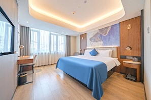 Comfort Room | Free WiFi