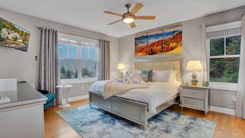 3 bedrooms, desk, iron/ironing board, travel crib