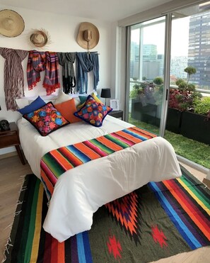 2 chambres, fer et planche à repasser, accès au Wi-Fi (inclus)