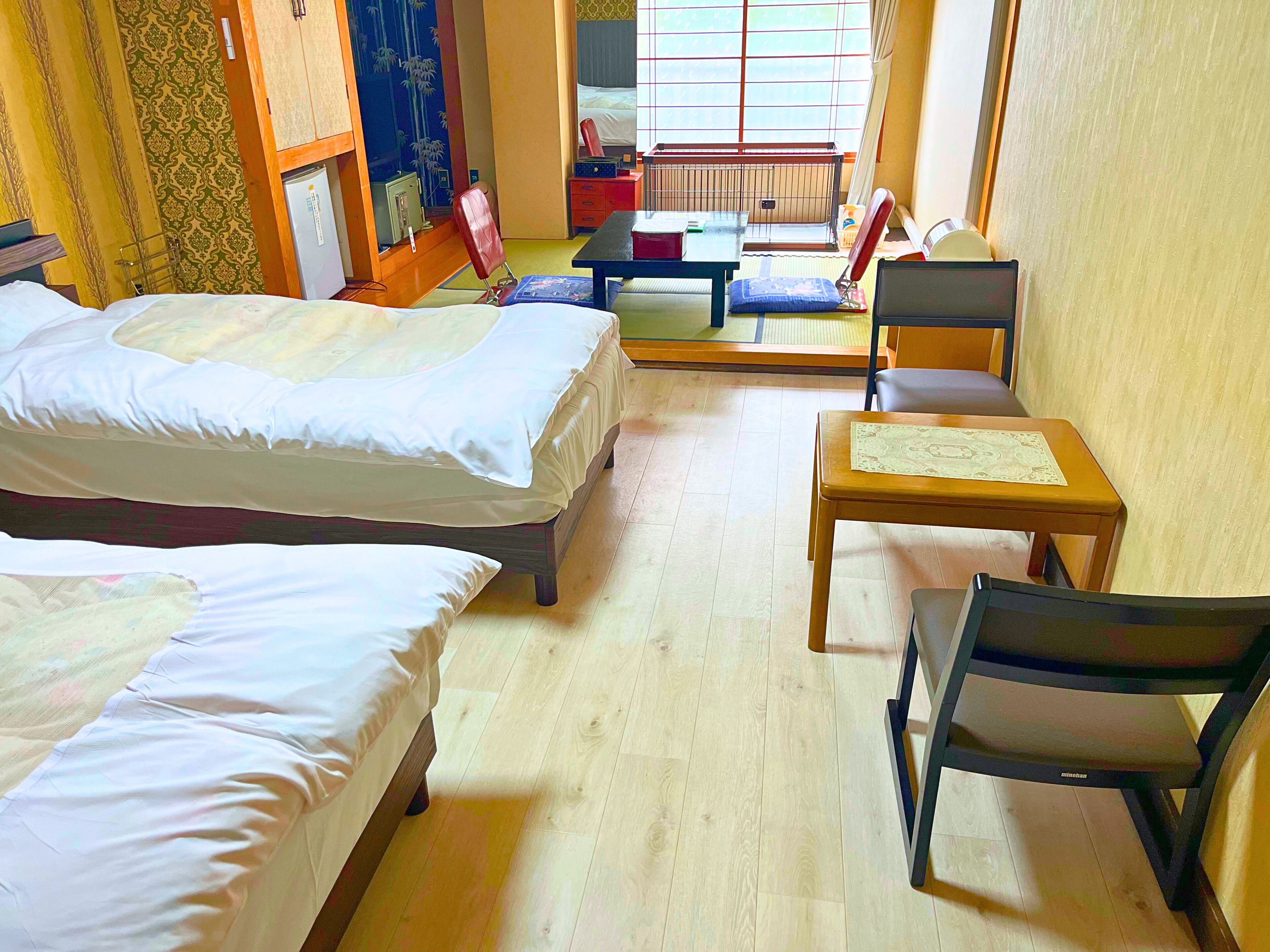 Pet Friendly, Japanese-Western Style Room | 房內夾萬、免費 Wi-Fi、床單