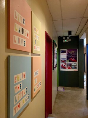 Hallway - Moon Fools Hostel (Panglao)