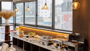 Frokostbuffé er inkludert hver dag