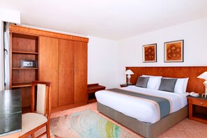 Minibar, in-room safe, blackout curtains, free WiFi - Albatros Sharm Resort - By Pickalbatros (Sharm El Sheikh)