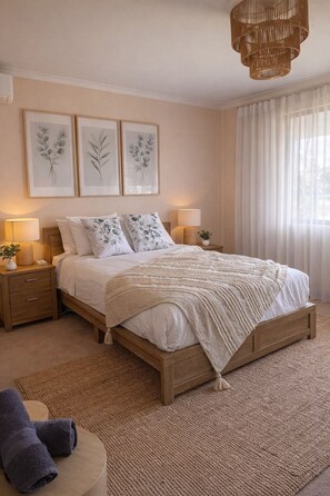 3 bedrooms, iron/ironing board, travel crib, free WiFi - Pelicans Rest Albany, 5 min to the beach, 6 min to city. Great all year round! (Collingwood Park)