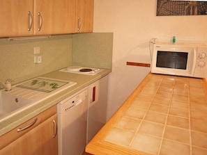 Refrigerador, microondas, lavavajillas