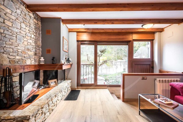 تلفزيون، مدفأة