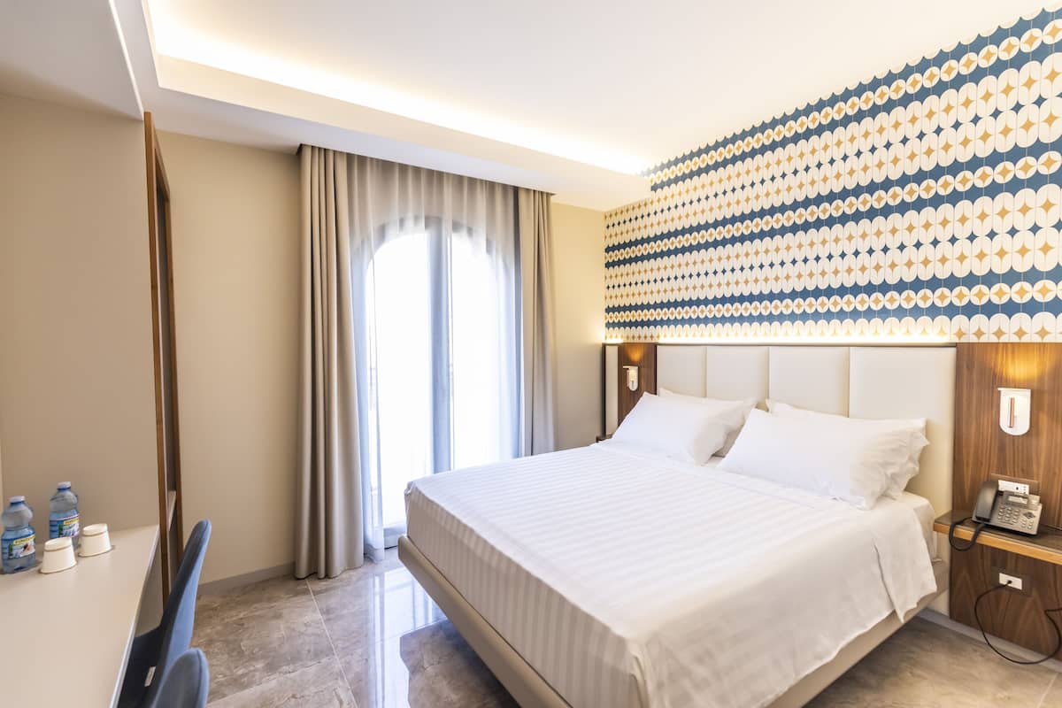 Standard Double Room, Balcony | 1 bedroom, premium bedding, down duvets, pillow-top beds
