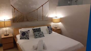 3 Schlafzimmer, Bügeleisen/Bügelbrett, Reisekinderbett, WLAN