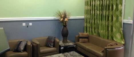 Studio | Living area