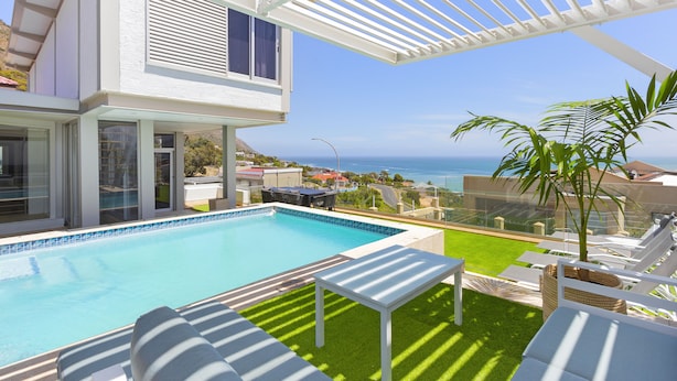 Outdoor pool - Atlantic Sky Villa  (Cape Town)