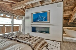 7 Schlafzimmer, Schreibtisch, Bügeleisen/Bügelbrett, kostenloses WLAN