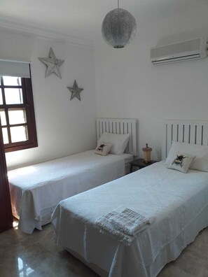 Room - 3-bed Sleeps 5 Annie's Hse Dalyan Ortaca (Ortaca)