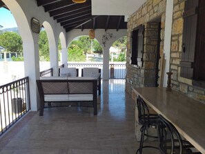 Outdoor dining - 3-bed Sleeps 5 Annie's Hse Dalyan Ortaca (Ortaca)