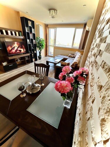 KRISSTY APARTMENT - Feel at home!