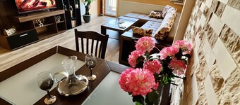 KRISSTY APARTMENT - Feel at home!