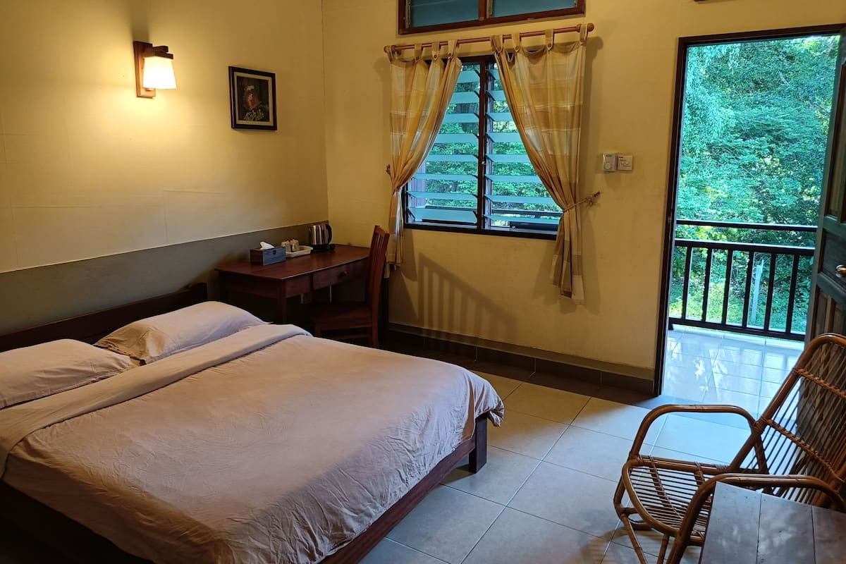 1 bedroom, desk, iron/ironing board, free WiFi