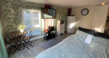 Lovely 1-bed Studio in Bristol