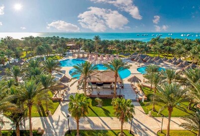 Siva Grand Beach 