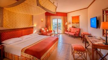 Minibar, Zimmersafe, Verdunkelungsvorhänge, Bügeleisen/Bügelbrett