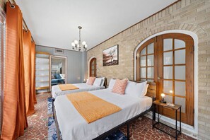 2 soverom, strykejern/-brett, wi-fi (inkludert) og sengetøy