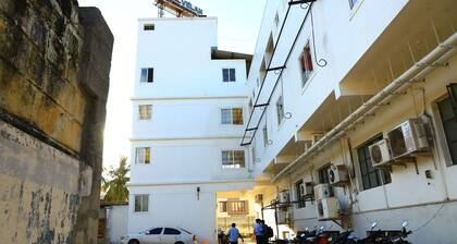 Hotel Velan International