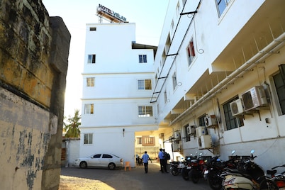 Hotel Velan International 