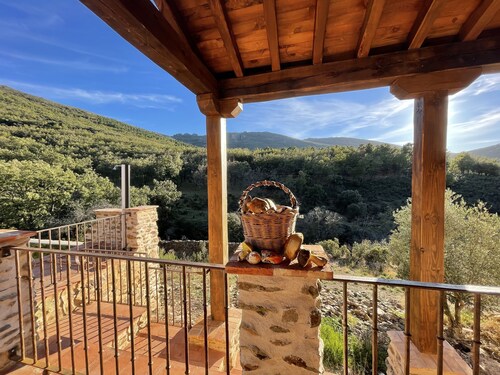 Exclusive house with ideal environment to disconnect