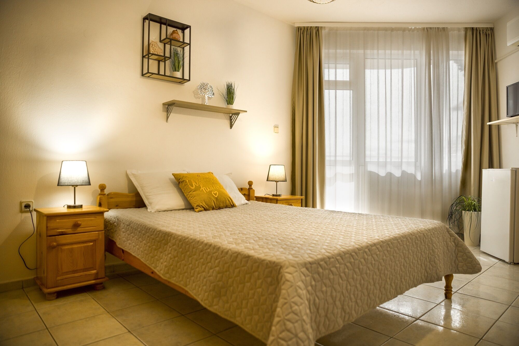 1 bedroom, free WiFi, bed sheets