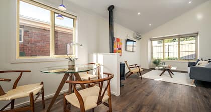 Sunshine Retreat Villa 1