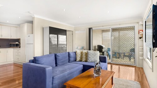 Bayview Unit in Surf Beach