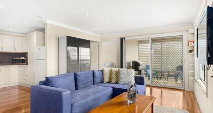 Bayview Unit in Surf Beach