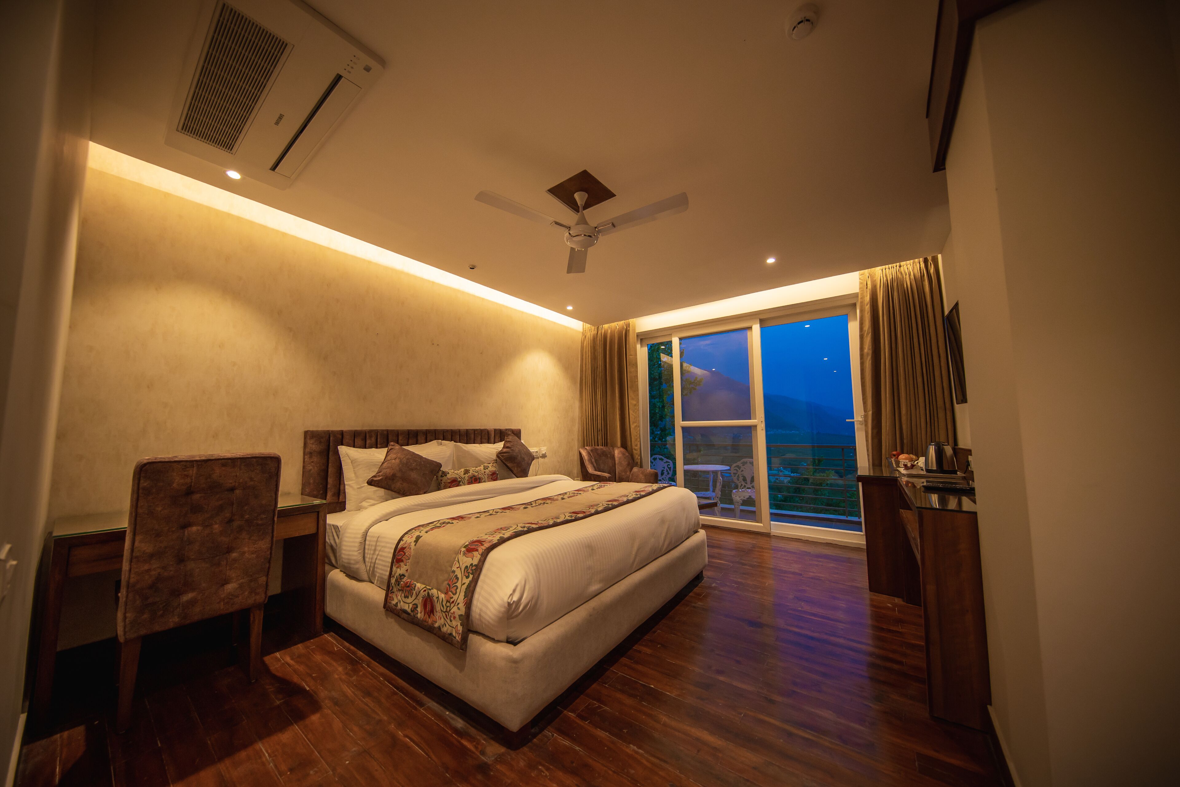 Premium Room with Private Balcony